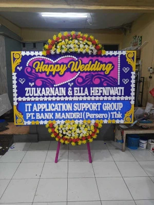 Papan Bunga di Susukan